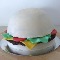 Food - Hamburger Cake 8"
